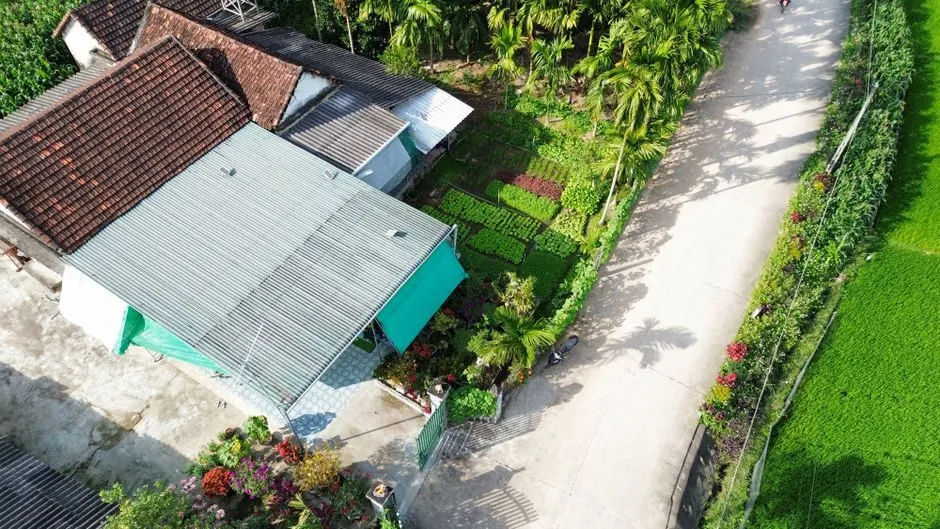 Mái tôn vòm cong hiện đại cho nhà ở
